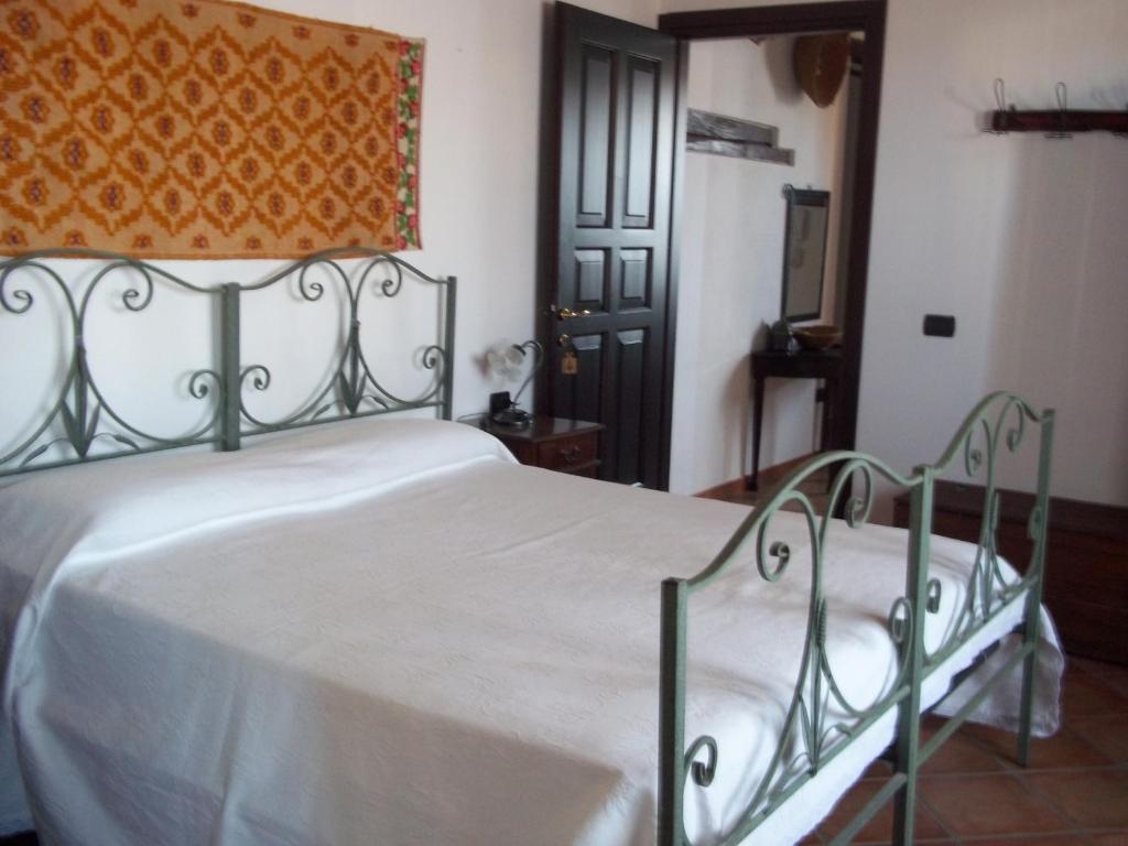 B&B Sa Muredda Sardara Exterior foto