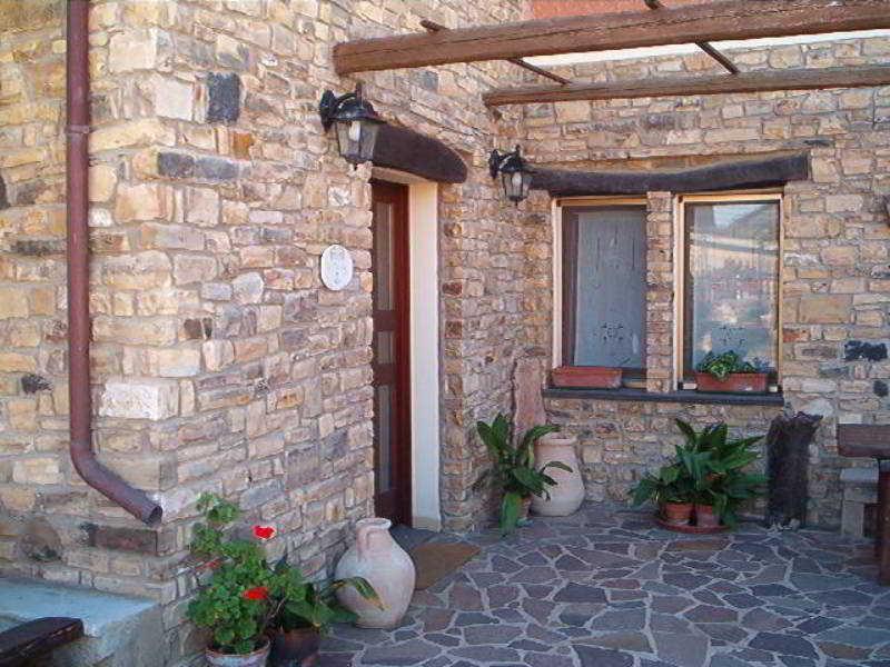 B&B Sa Muredda Sardara Exterior foto